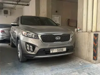 2017 Kia Sorento in Ajman used car