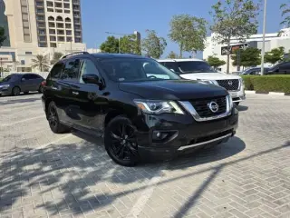 2018 Nissan Pathfinder in Ajman used car