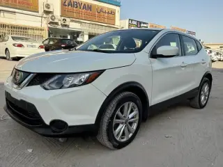2019 Nissan Rogue in Ajman used car