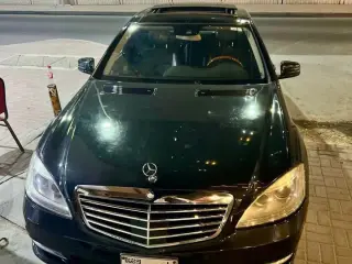2012 Mercedes-Benz S-Class in Ajman used car