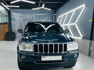 2007 Jeep Grand Cherokee in Ajman used car