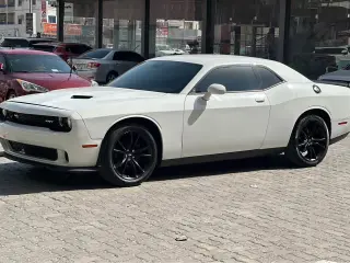 2018 Dodge Challenger in Ajman used car