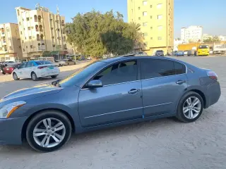 2011 Nissan Altima in Ajman used car