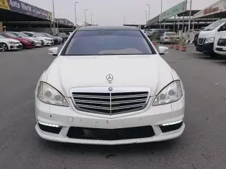 2009 Mercedes-Benz S-Class in Ajman used car