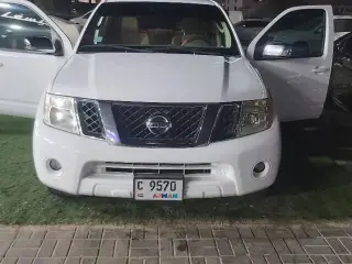 2011 Nissan Pathfinder in Ajman used car