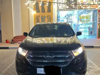 2018 Ford Edge in Ajman used car
