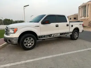 2012 Ford F150 in Ajman used car