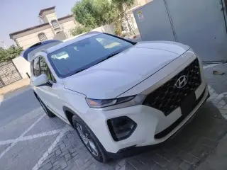 2020 Hyundai Santa Fe in Ajman used car