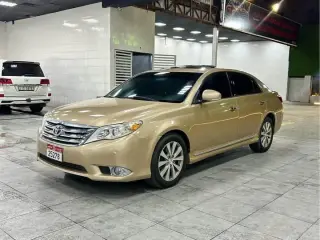 2011 Toyota Avalon in Ajman used car