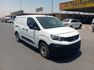 2022 Peugeot Partner in Ajman used car