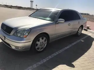 2002 Lexus LS 430 in Ajman used car