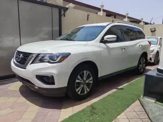 2018 Nissan Pathfinder in Ajman used car