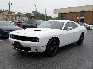 2019 Dodge Challenger in Ajman used car