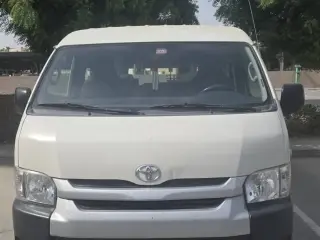 2016 Toyota Hiace in Ajman used car