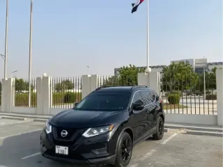 2017 Nissan Rogue in Ajman used car