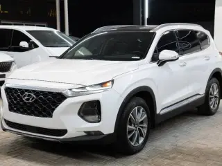 2020 Hyundai Santa Fe in Ajman used car
