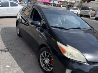 2012 Toyota Prius in Ajman used car