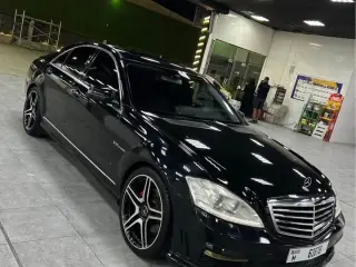 2009 Mercedes-Benz S-Class in Ajman used car