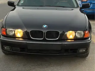 2000 BMW 5-Series in Ajman used car
