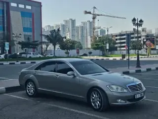 2009 Mercedes-Benz S-Class in Ajman used car