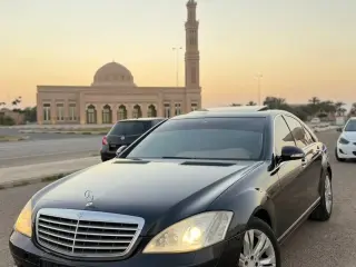 2009 Mercedes-Benz S-Class in Ajman used car