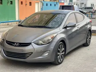 2013 Hyundai Avante in Ajman used car
